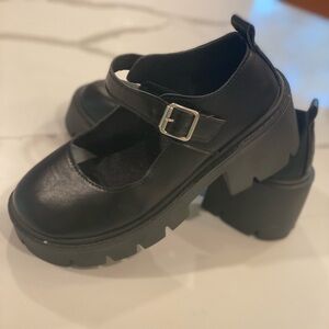 Black platform Mary Jane’s